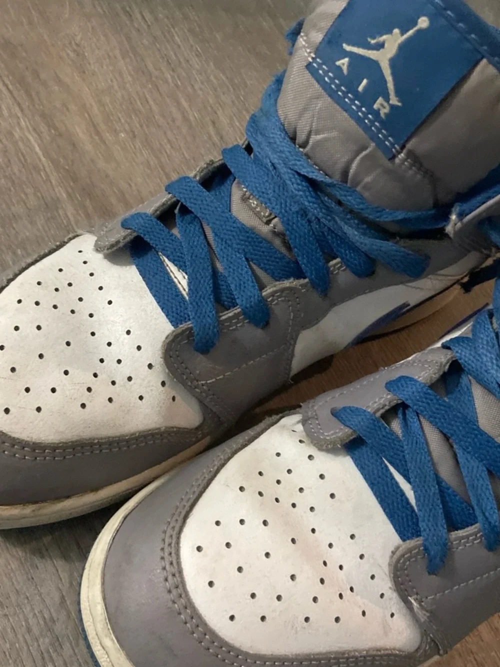 Nike Air Jordan High-Top Sneakers in Gray and Blue